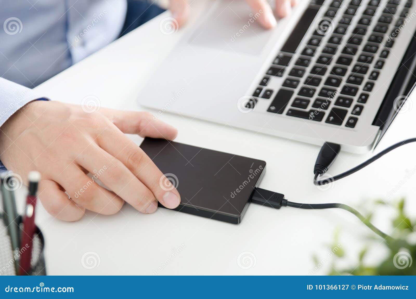 Disco Rigido Esterno 500GB USB 2.0 - Portatile Per PC, Mac, Laptop, Backup Dati E Archiviazione