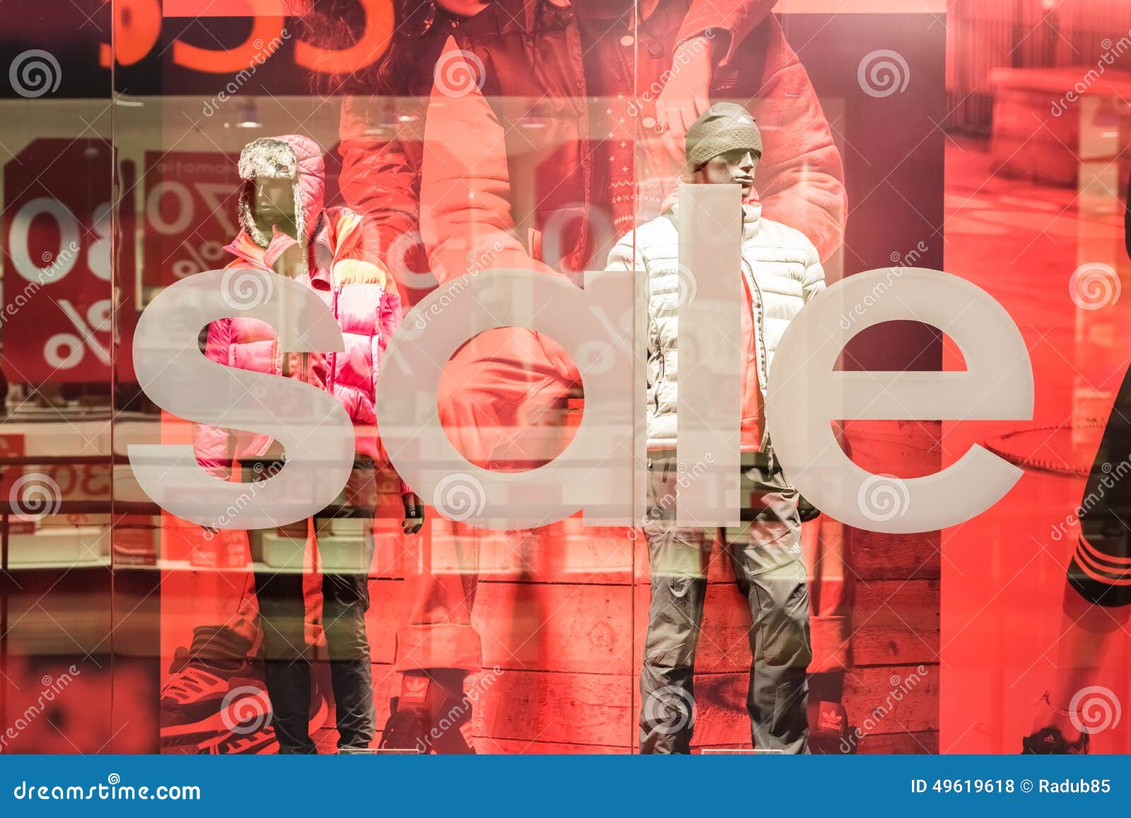 Bastante reemplazar Hacer la cena Discount Sales at Adidas Store Editorial Stock Photo - Image of famous,  commercial: 49619618