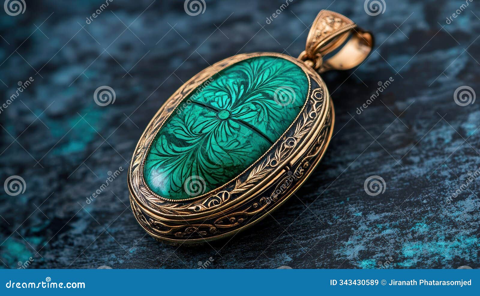 vintage emerald locket with hidden compartment