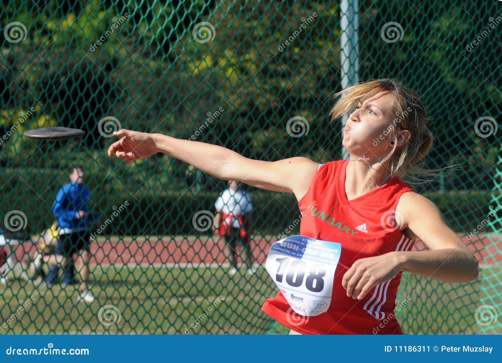 Discus throw editorial photo. Image of skill, gymnastic 11186311