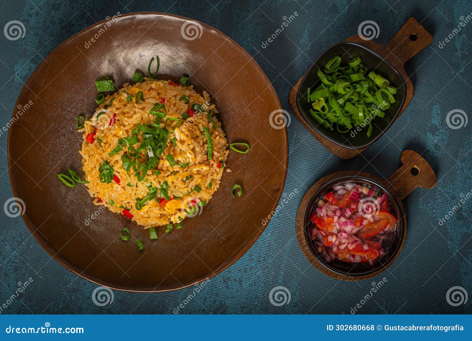 a dish of peruvian gastronomy, the result of the asian fusion, named arroz chaufa.