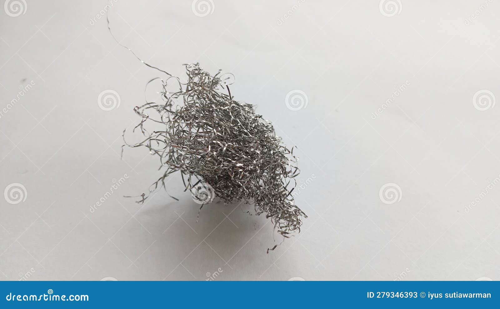 Dishwashing sponge wire stock image. Image of iron, branch 279346393