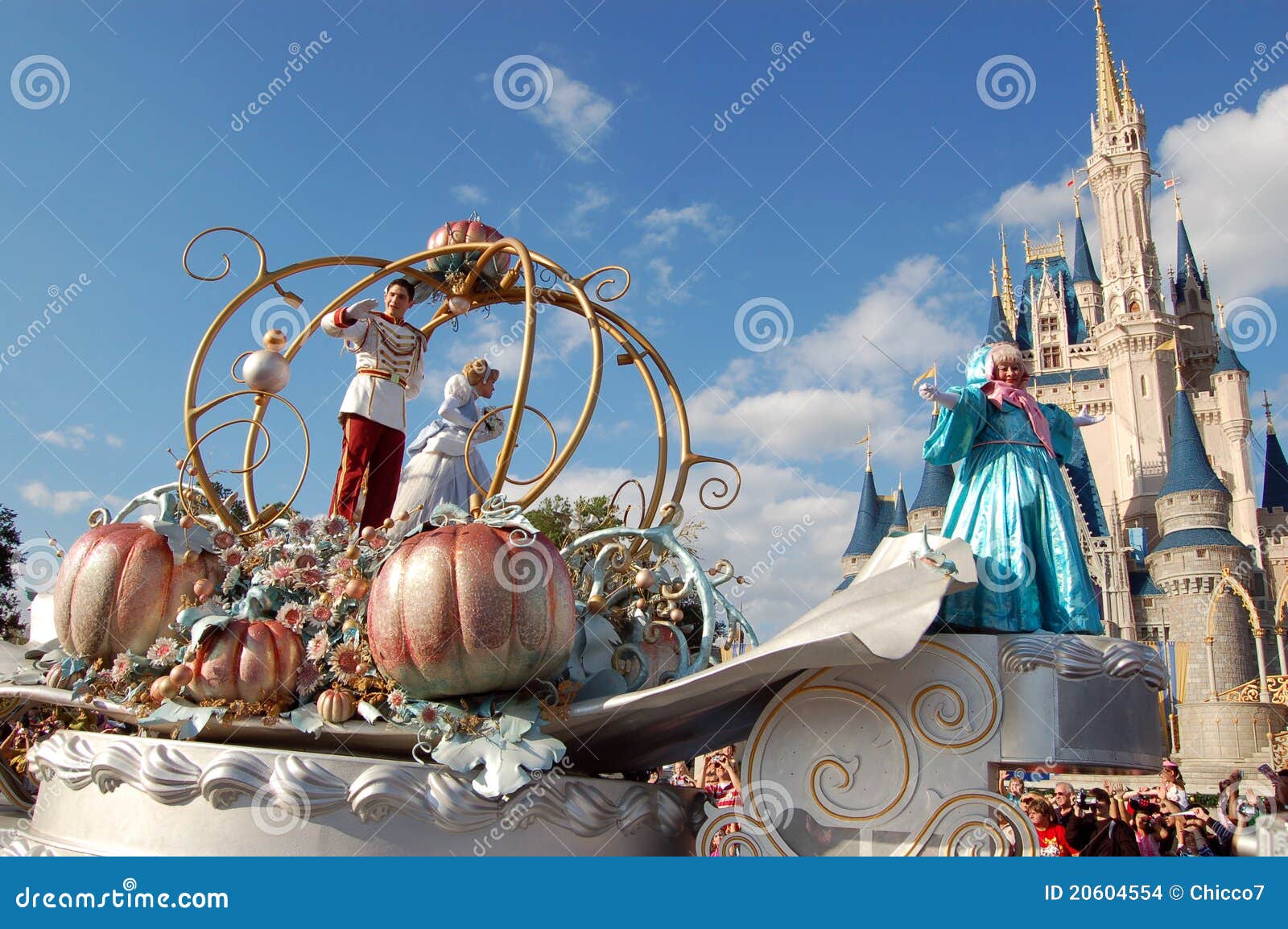 Disney Cinderella and Prince during a Parade Editorial Stock Image ...