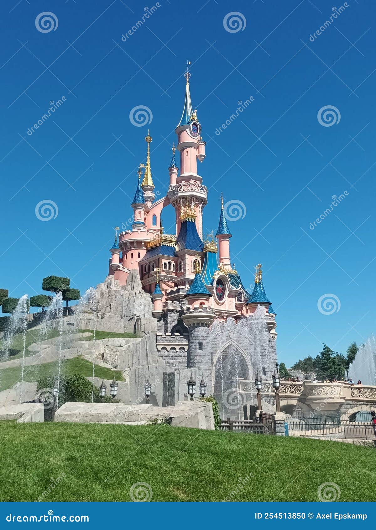 Disney Land Castle in Paris Editorial Image Image of monument, resort