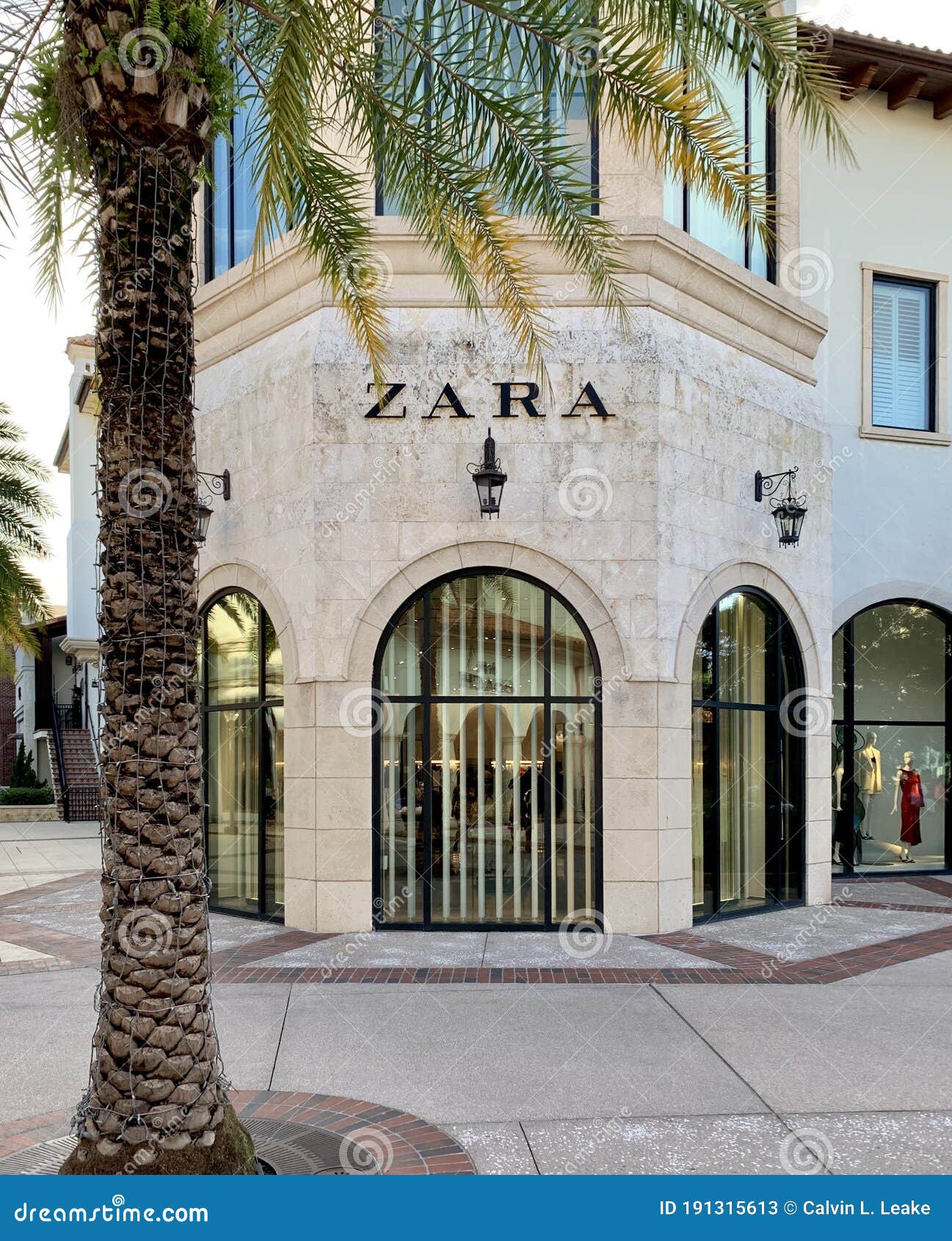 Disney Springs, Zara Store, Orlando 