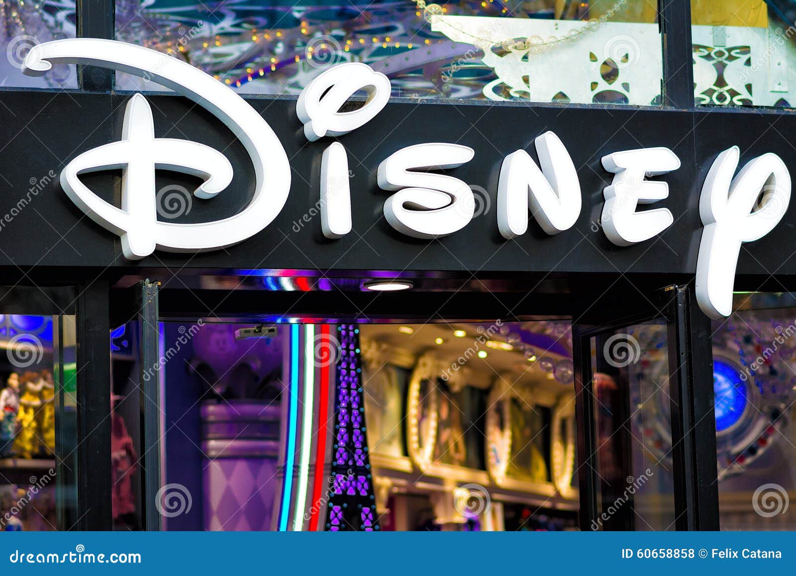 Disney Store in Paris editorial stock photo. Image of letters - 60658858