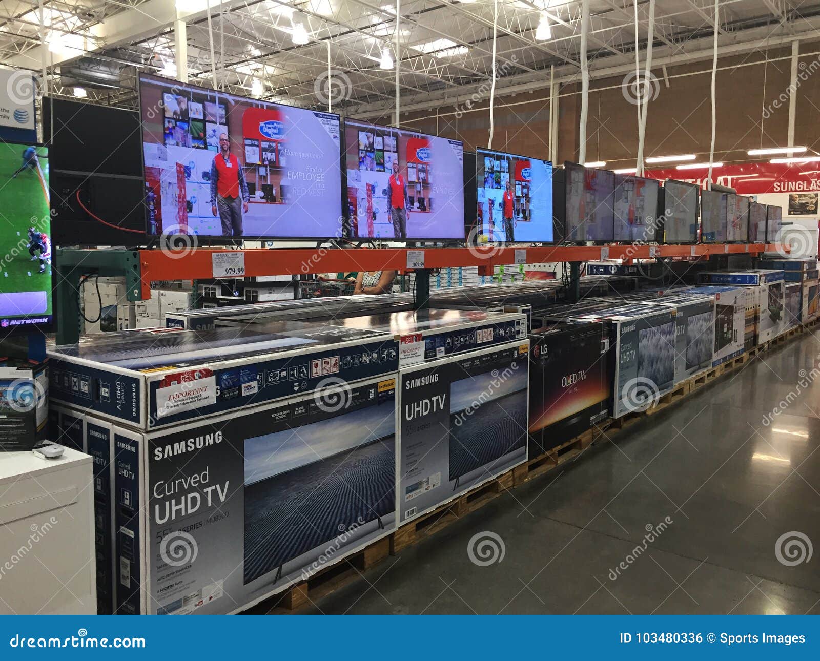 TV On Display In A Costco Store. Editorial Photo - Image of home, retail: 103480336