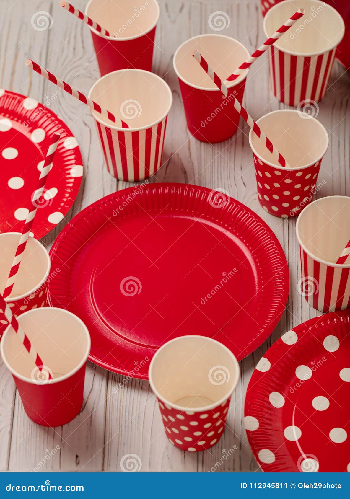 Red Paper Cup Images – Browse 72,404 Stock Photos, Vectors, and Video