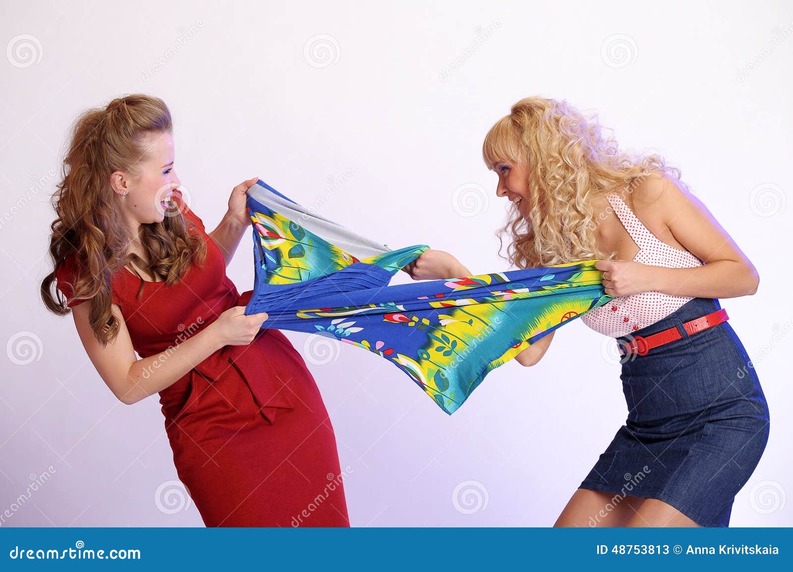 Girls Fighting In Dresses