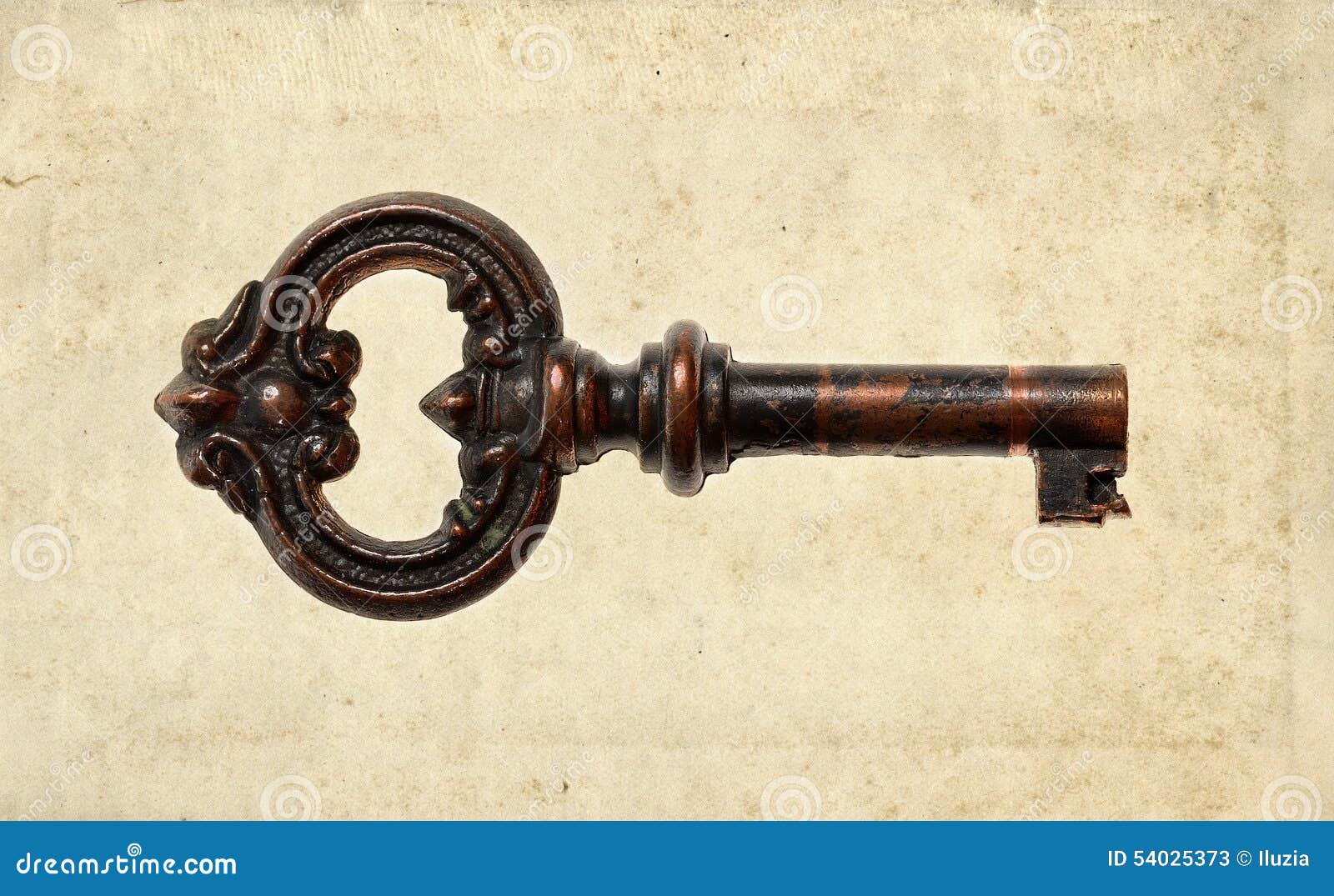 Distressed vintage key stock image. Image of bronze, background 54025373