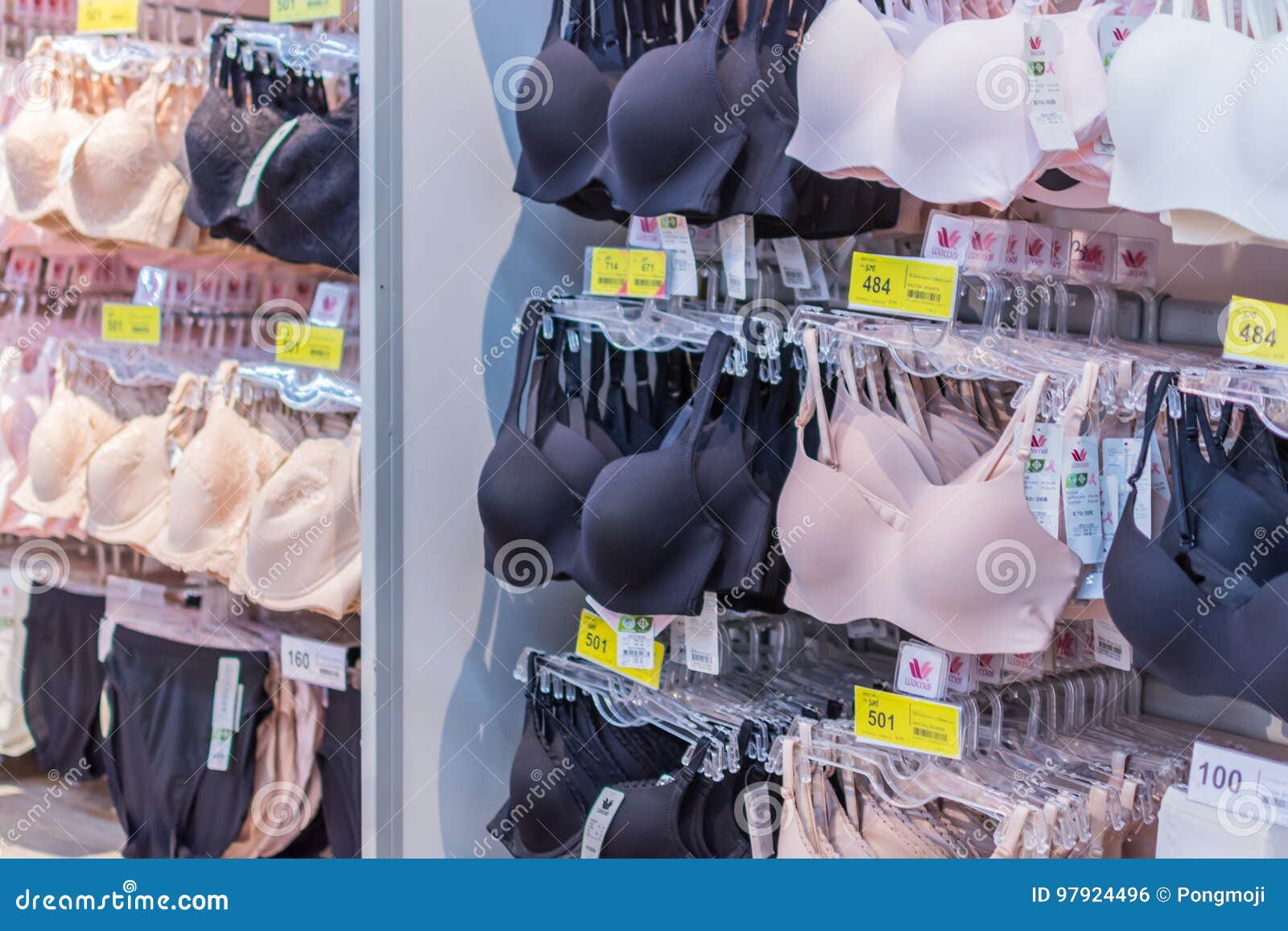 magasins de sous vêtements femme