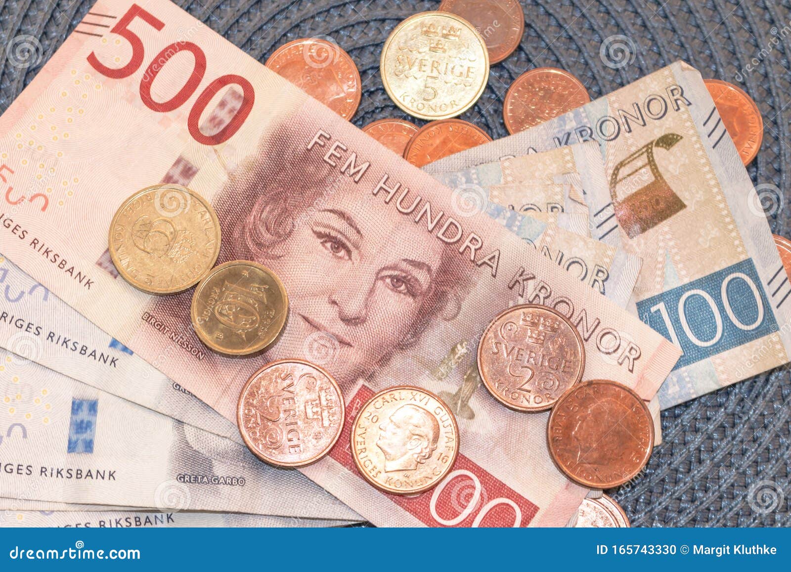 Diverse Valute Svedesi Corone Valuta Fotografia Stock Immagine Di diverse-valute-svedesi-corone-valuta-fotografia-stock-immagine-di