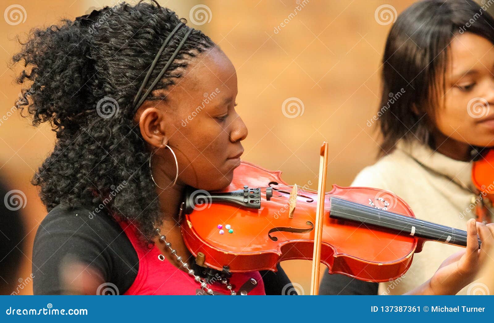 Diverse Youth at Music School Orchestra Editorial Photo - Image of musical,  classroom: 137387361