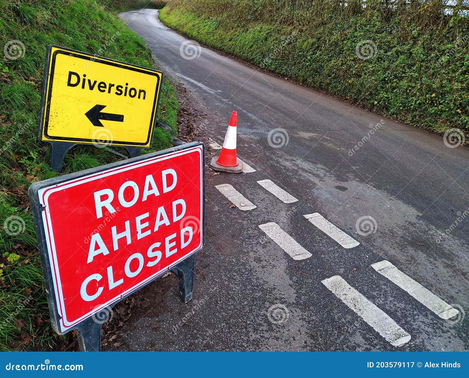 diversion road ahead closed