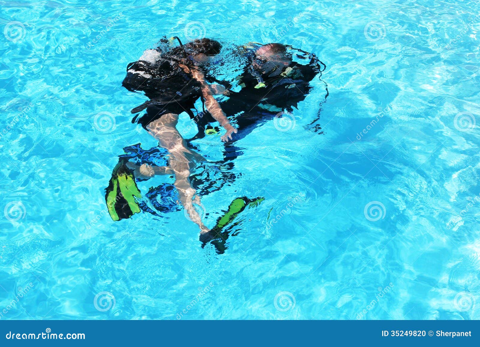 Diving course stock photo. Image of ocean, leisure, instruct 35249820