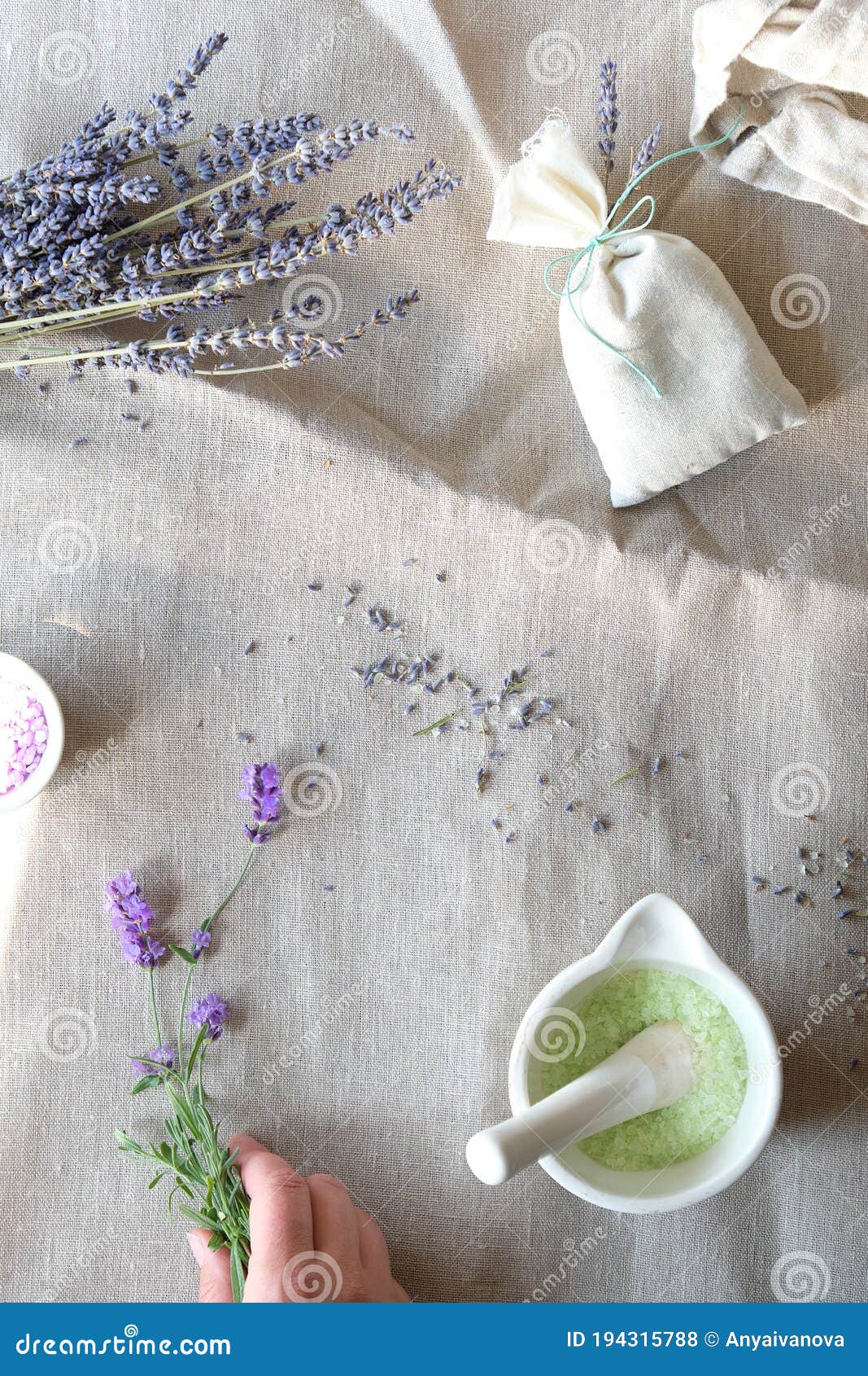 Amazon.com: 110g French Lavender Dried Lavender - Sukh Organic Lavender  Sachets for Drawers and Closets Lavender Flowers Sachet Bags Fresh Scents Lavender  Sachet Bags Dried Flowers Bulk : Beauty & Personal Care