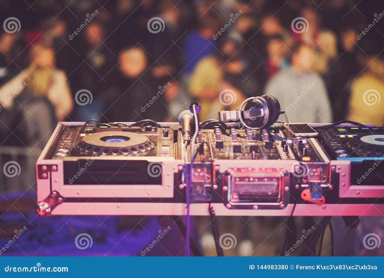 DJ Mixing Console stock illustration. Illustration of nightlife 144983380