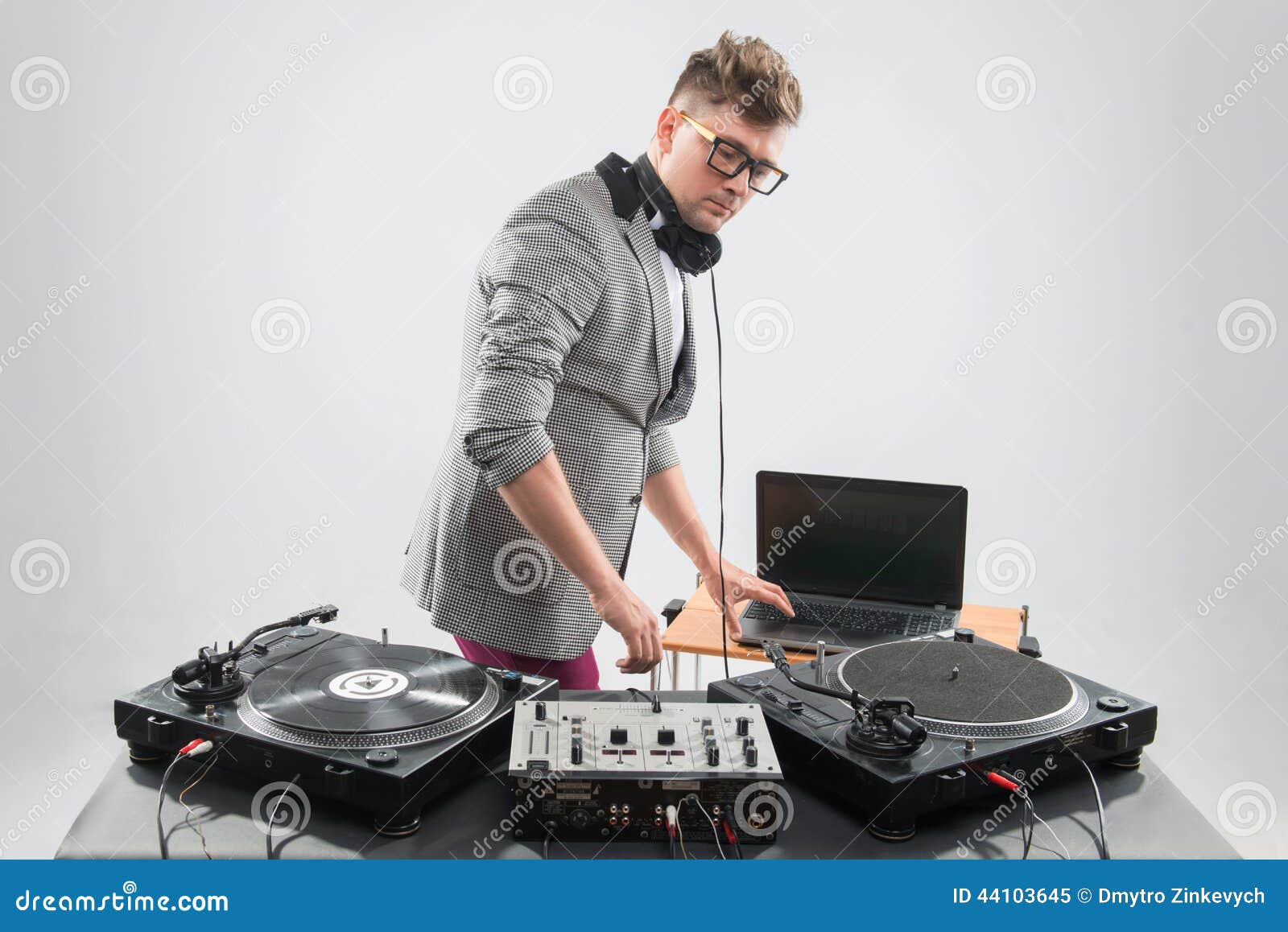 White Dj Background