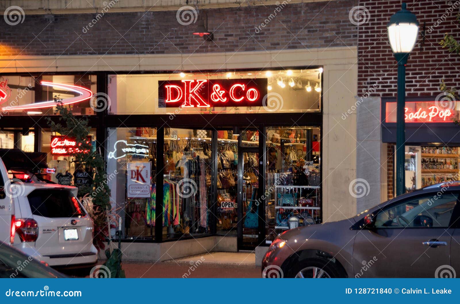DK And Company Clothing Store, St. Louis Missouri Editorial Image - Image of like, louis: 128721840