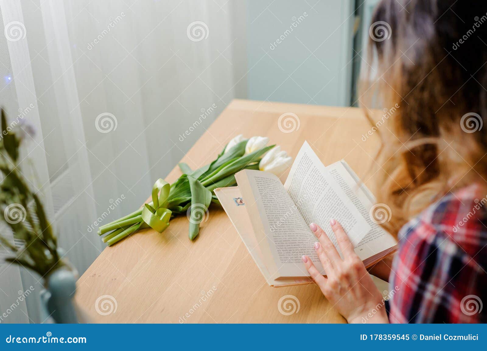 Do you like reading stock image. Image of green, like - 178359545