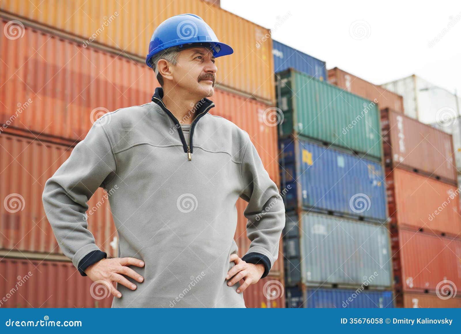 Dock warehouse worker stock photo. Image of distribution 35676058