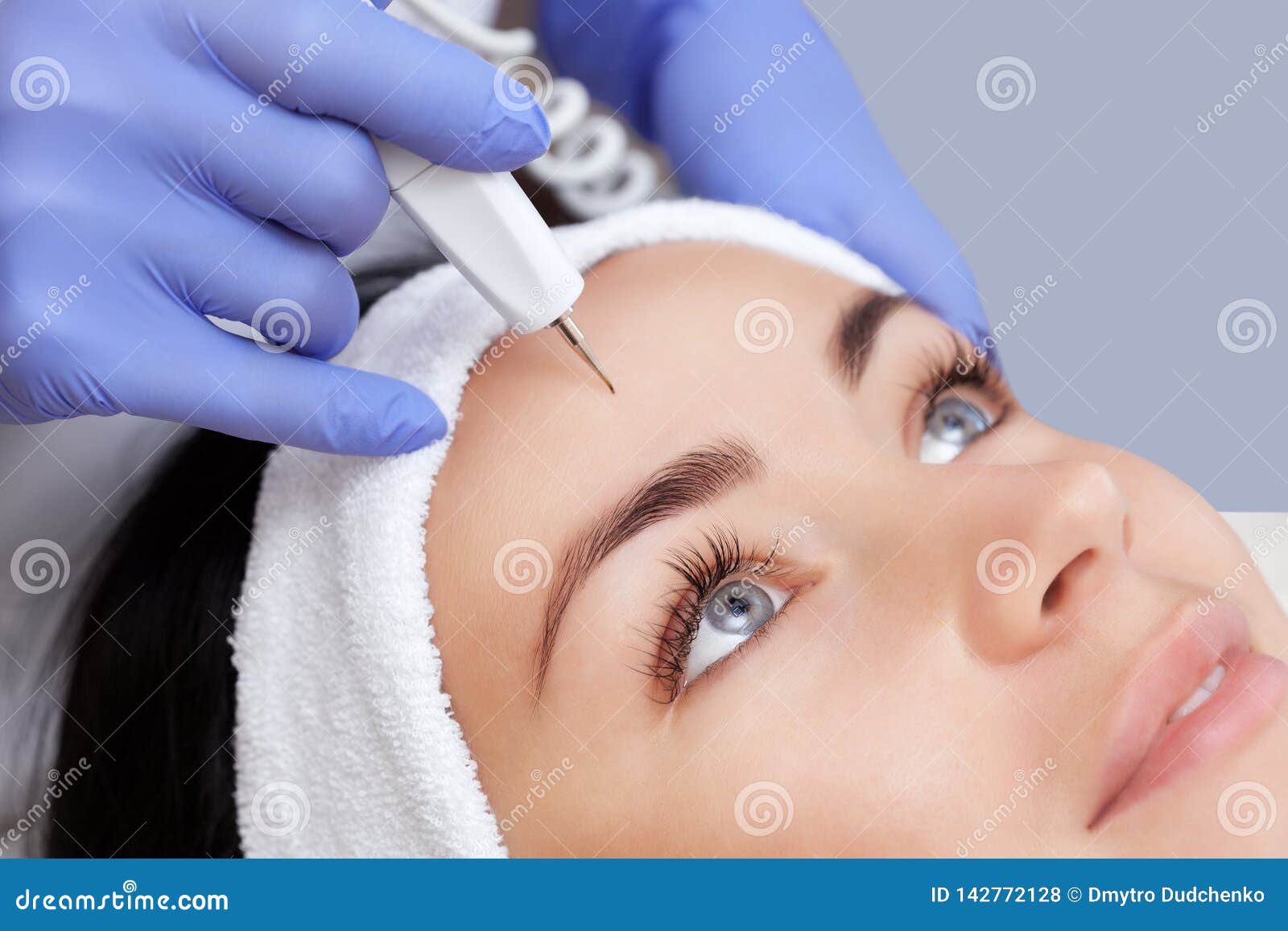 The Doctor Cosmetologist Makes The Procedure Treatment Of Couperose