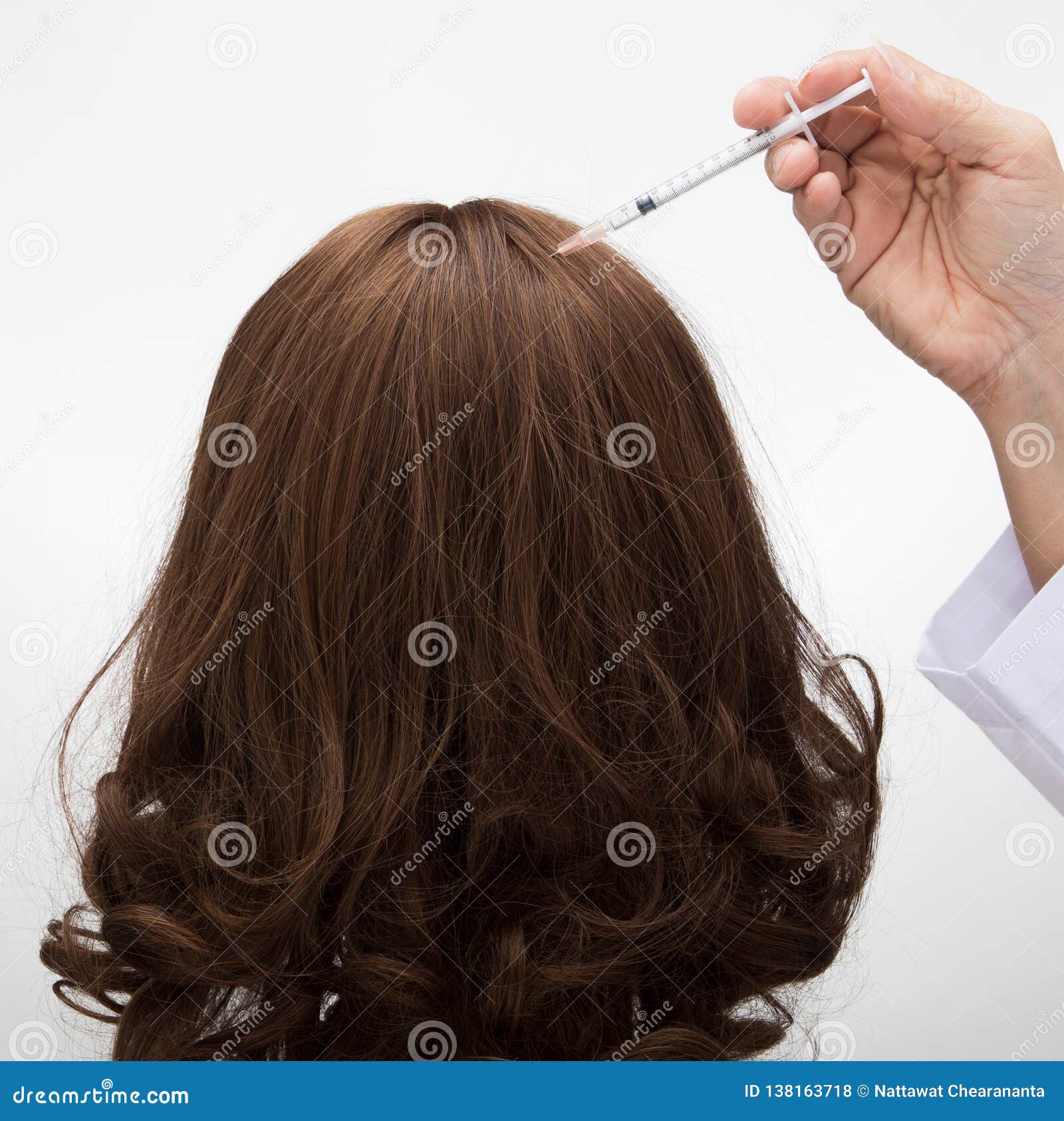 Doctor Inject Treatment Serum Vitamins Hair Fall Stock Photo - Image of  medical, diagnosis: 138163718