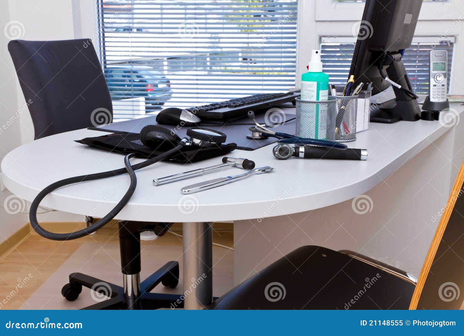 DoctorÂ´s office stock image. Image of keyboard, modern 21148555