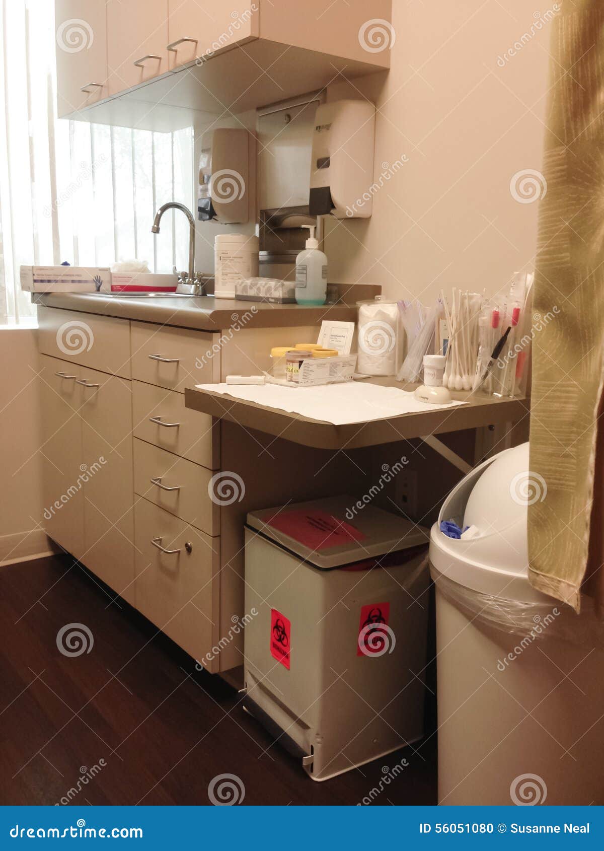 Doctor S Office Exam Room Stock Photo Image Of Waste 56051080