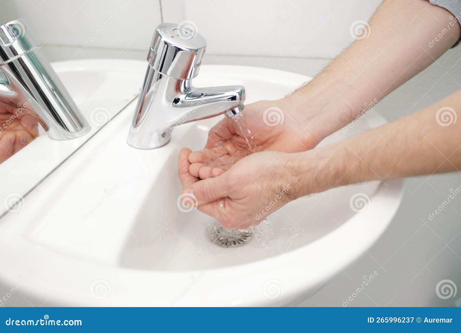 Doctor Washes Hands Disinfect Hands before Surgery Stock Image Image