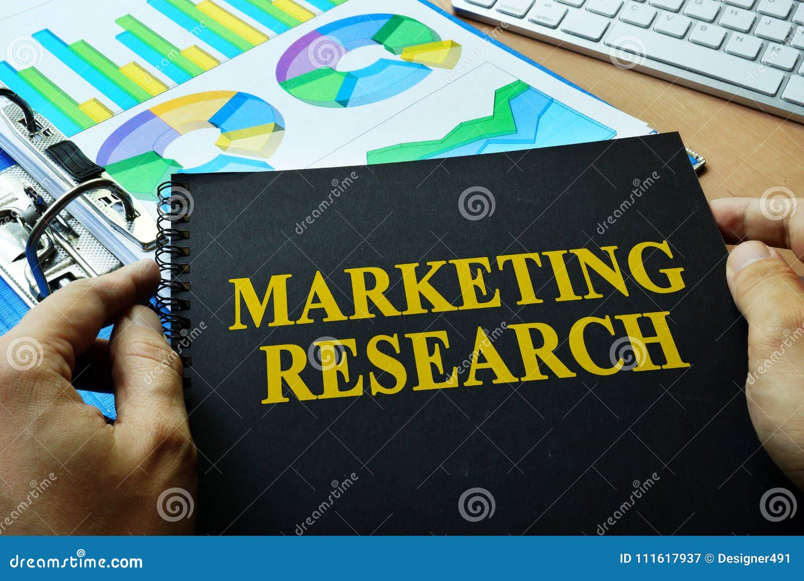 best research title about marketing