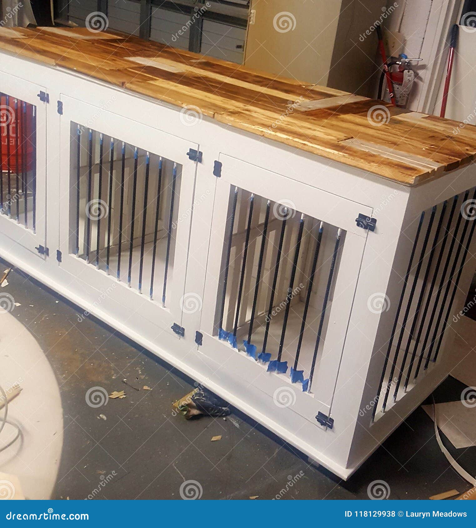 custom built dog houses