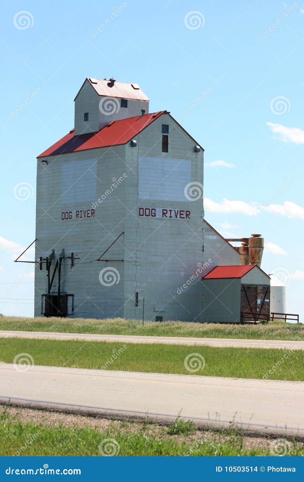 Dog River Grain Elevator editorial stock image. Image of location 10503514