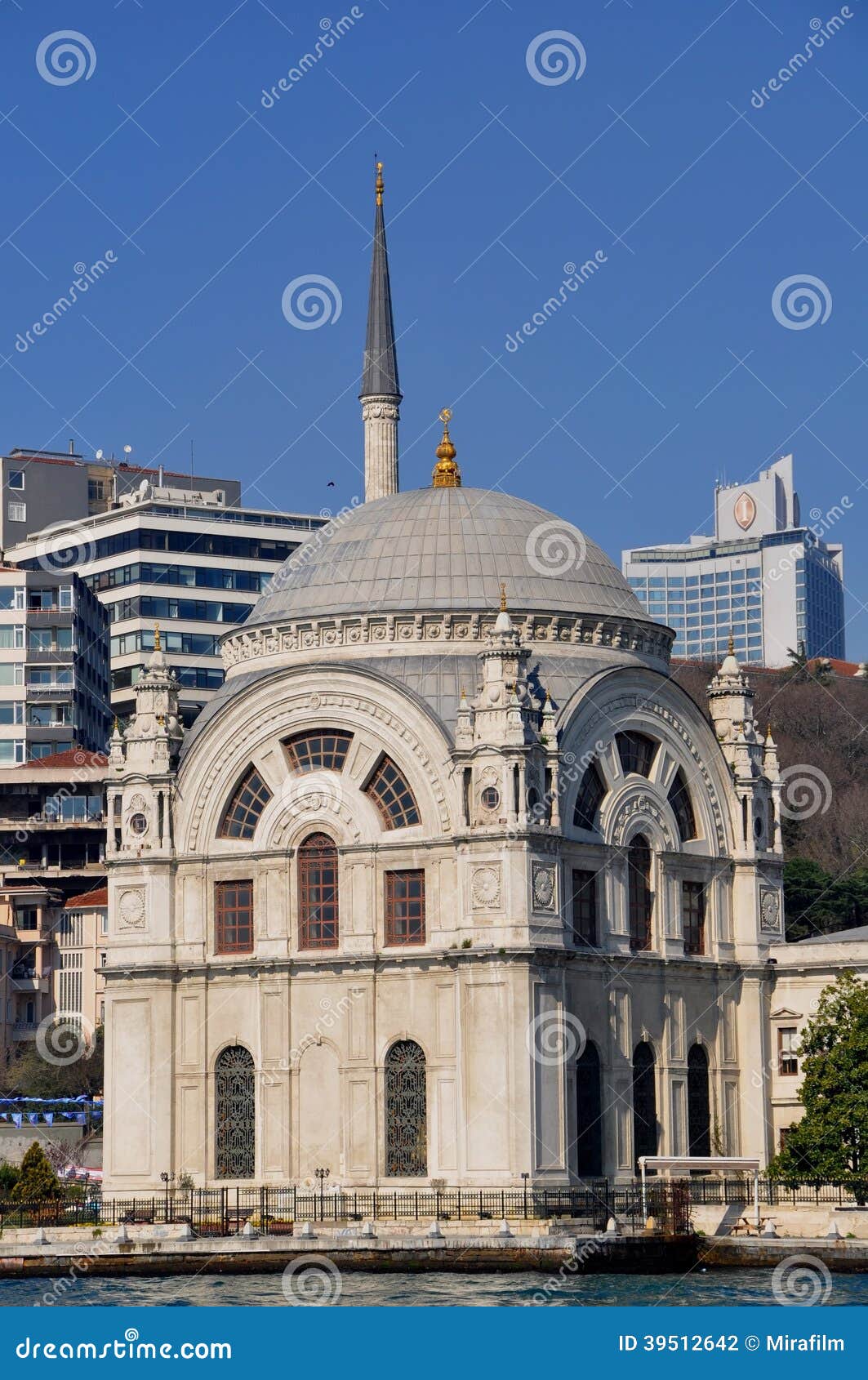 Dolmabahce Ottoman Palace stock photo. Image of gate 39512642