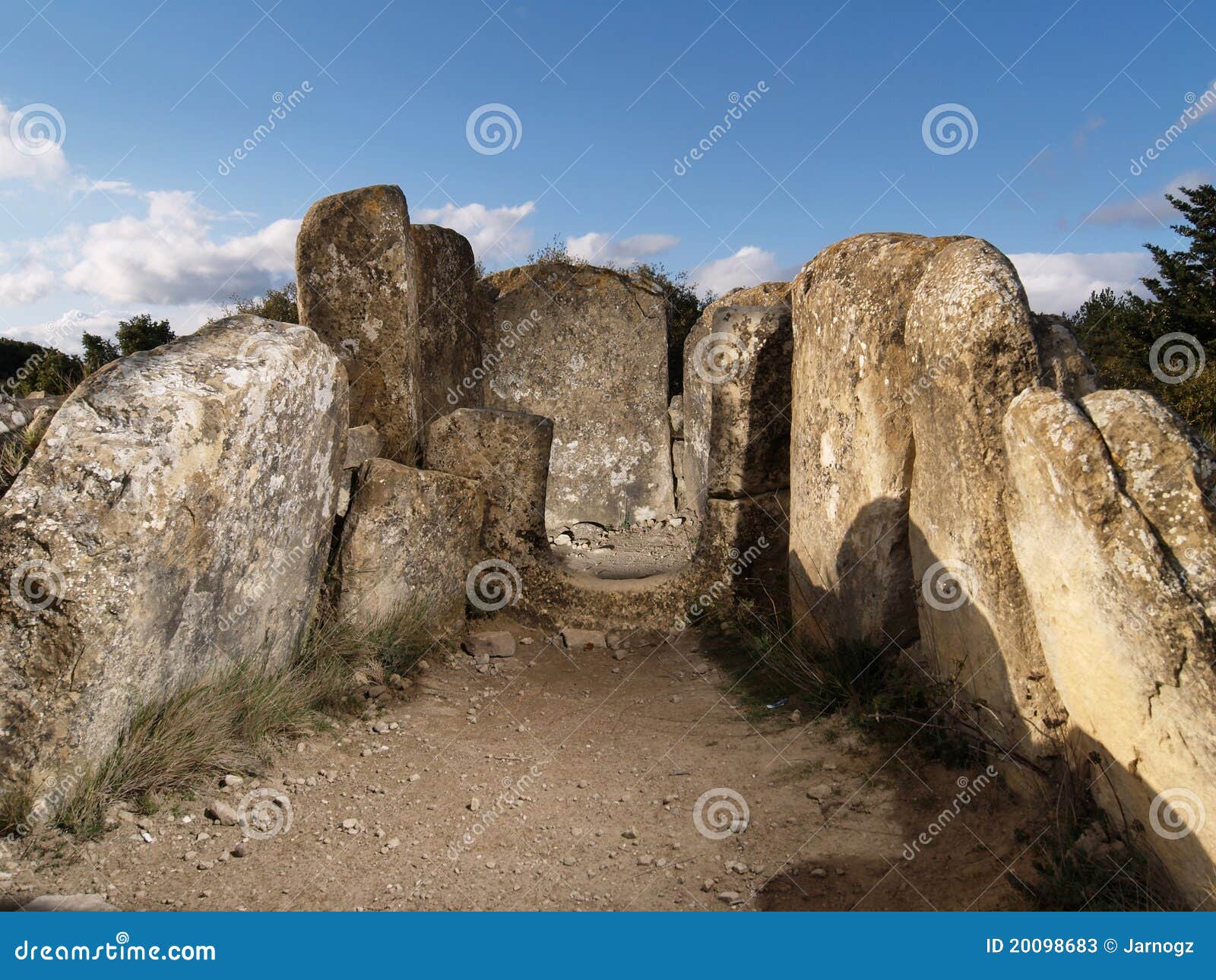 dolmen of mina de farangortea