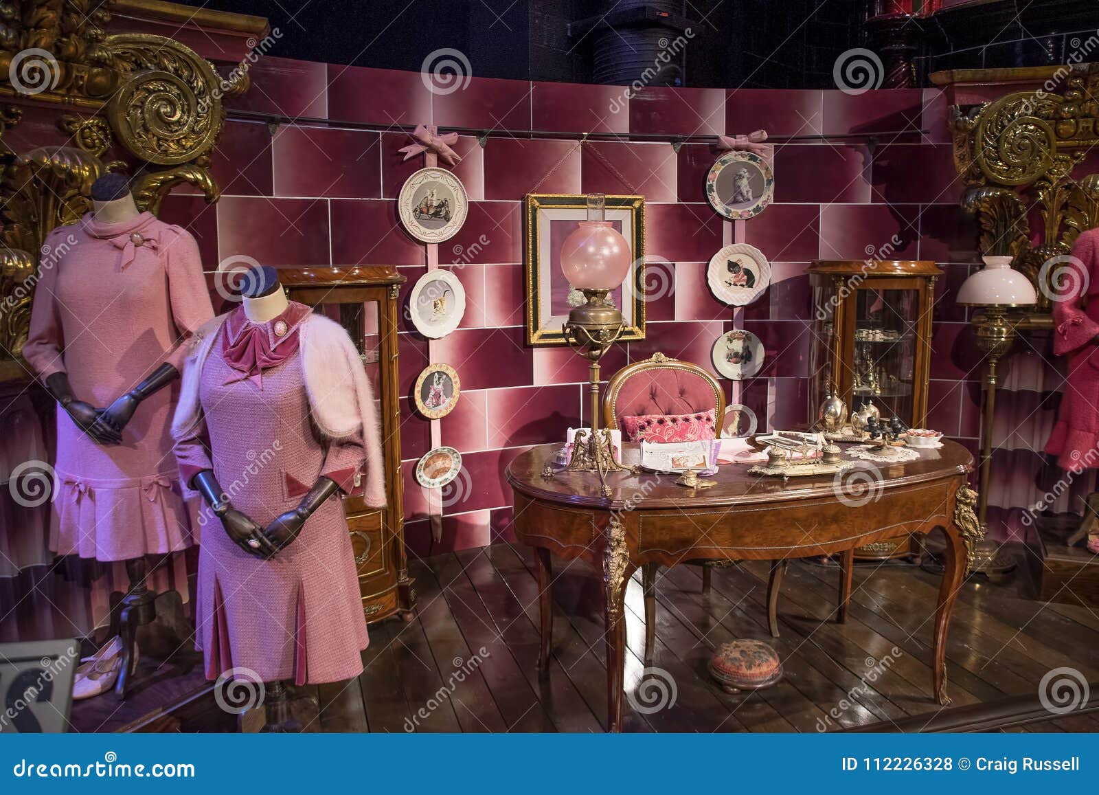 Dolores Umbridge's office, The Making of Harry Potter, W…