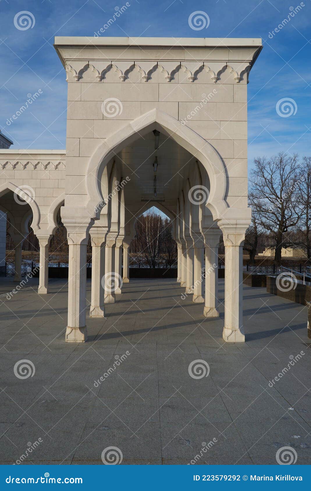 The Arch in the Islamic Mosque Stock Photo - Image of muslim, elegance ...