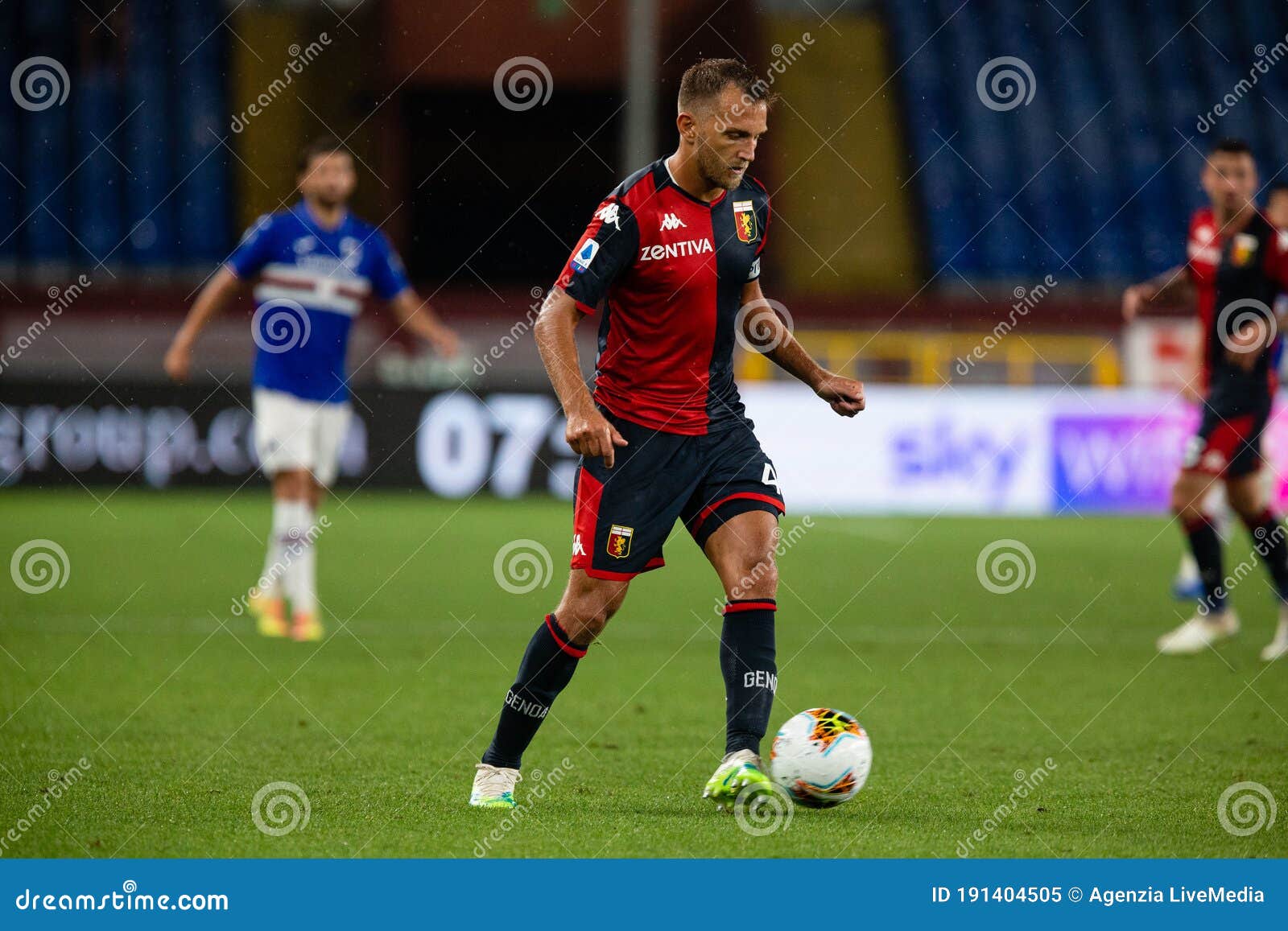 UC Sampdoria vs Genoa FC editorial stock image. Image of fans - 191404714