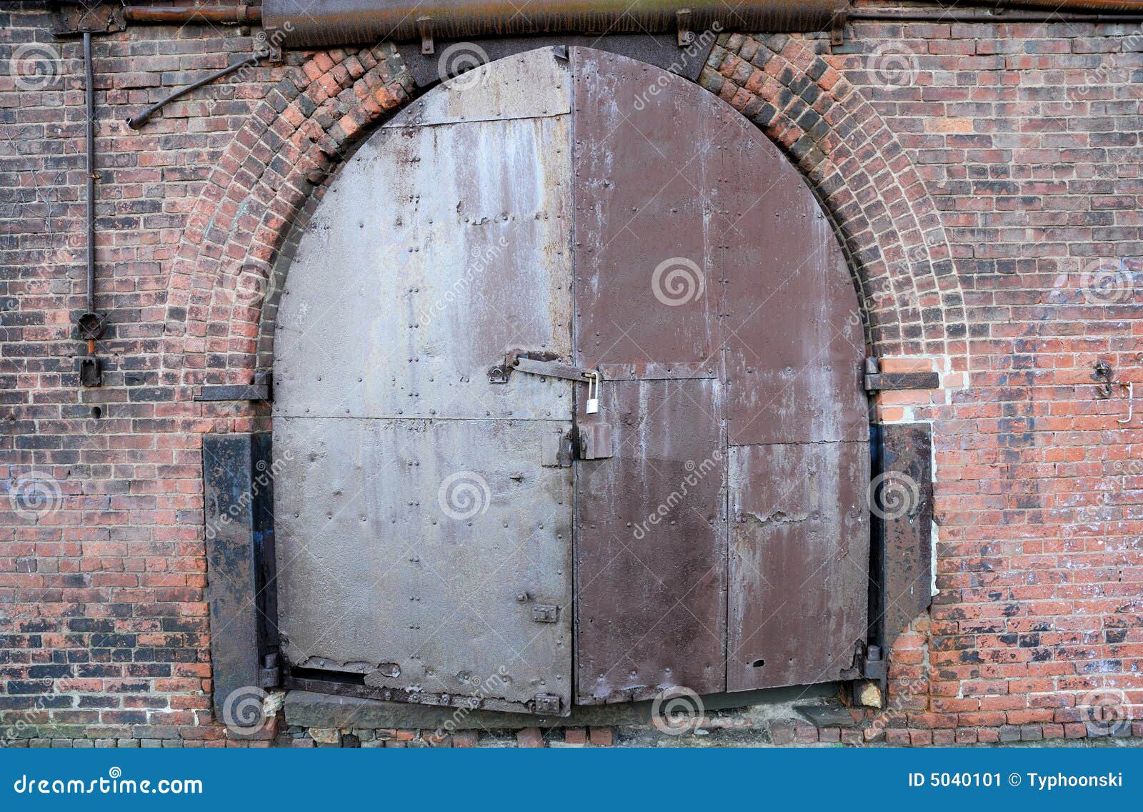 Door of an Old Warehouse in New York Stock Image Image of storage