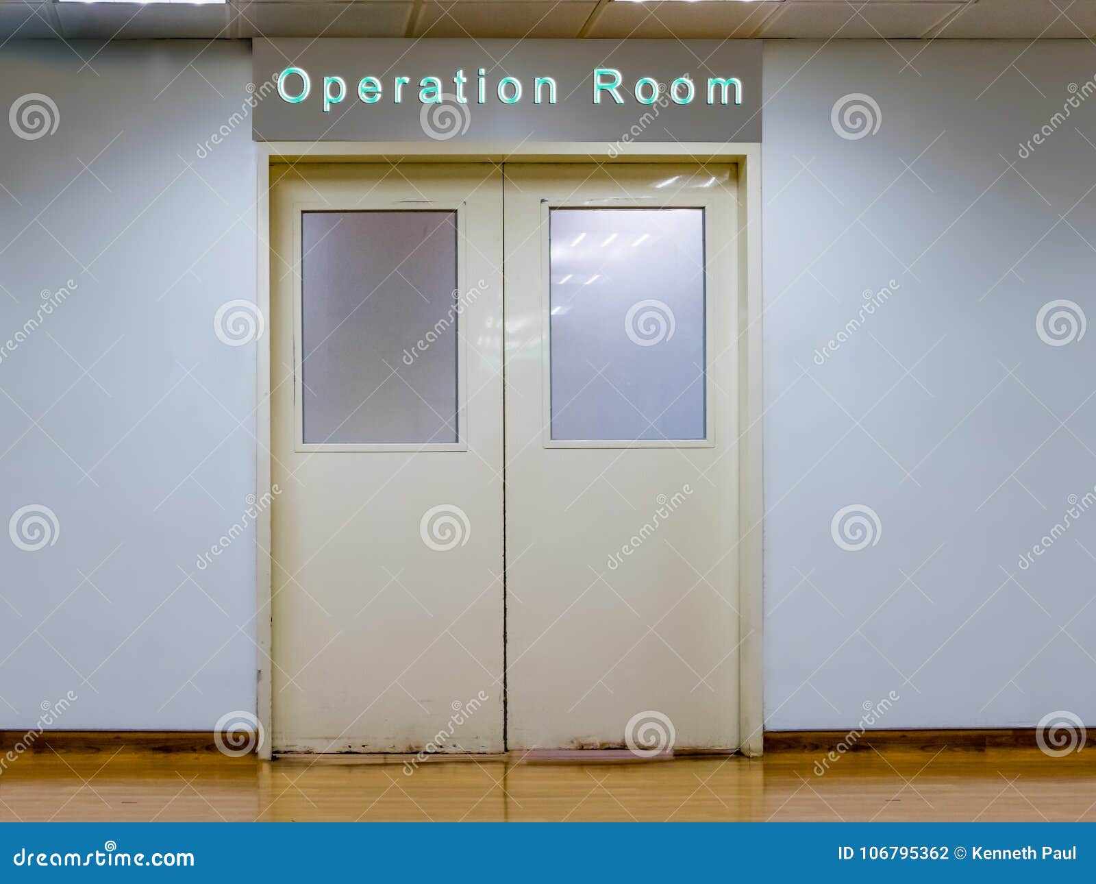 doors to operation room