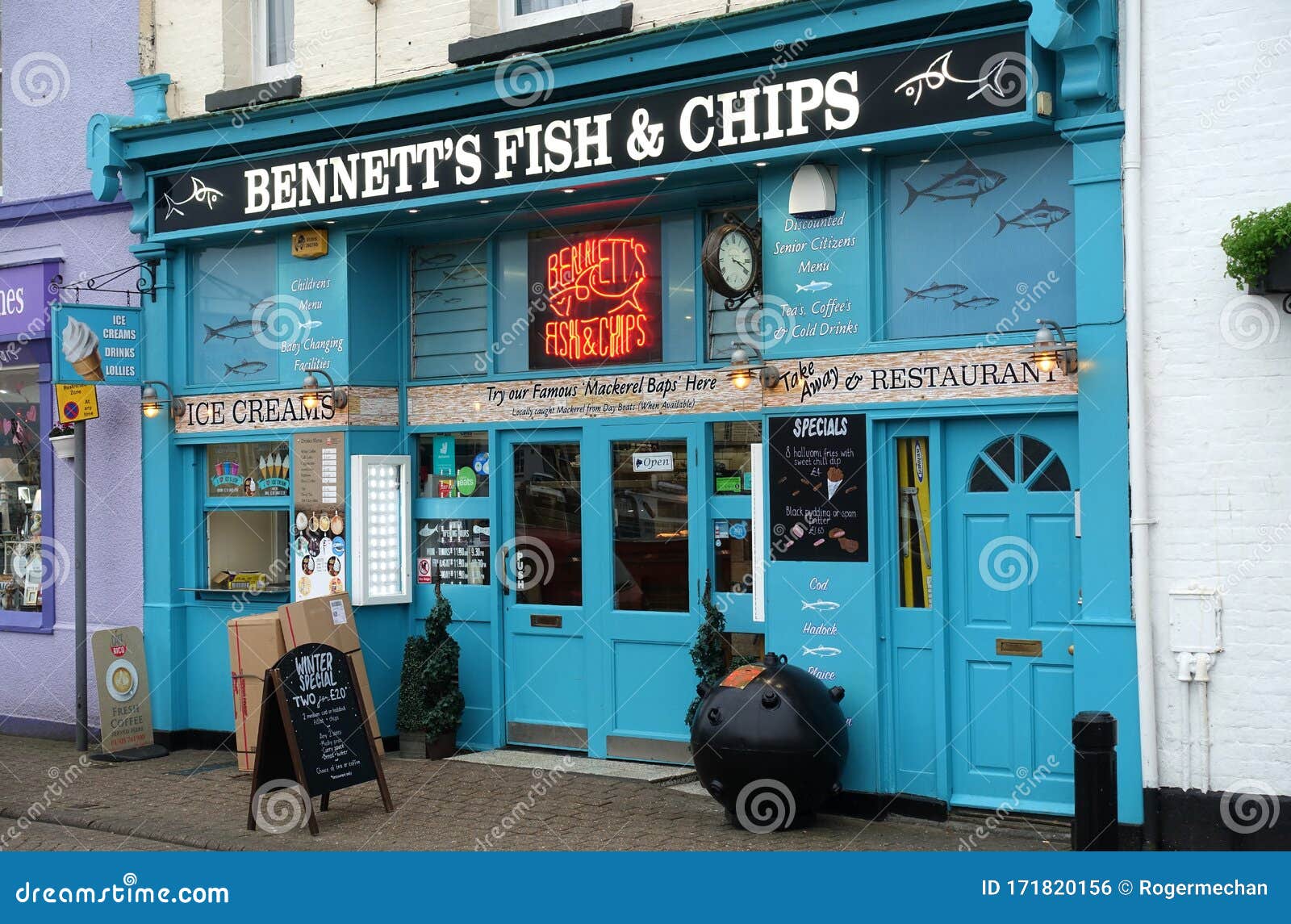 Restaurant Fish and Chip Shop Sign Takeaway Cafe Aboard Advertising Signs 