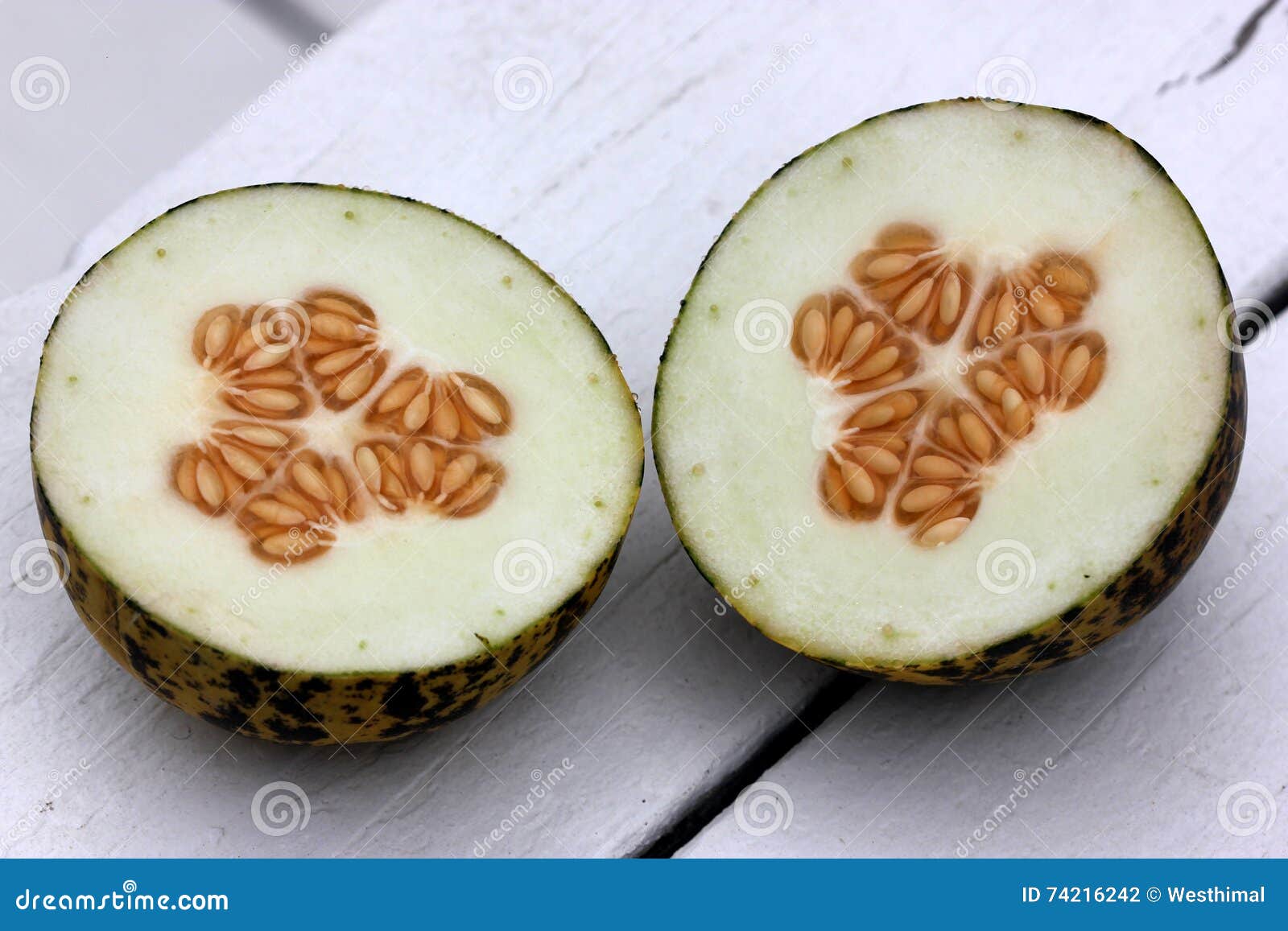 dosakaya fruit section, cucumis melo subsp. agrestis var conomon