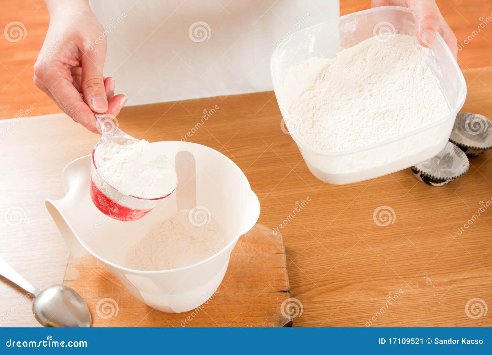 dosing flour