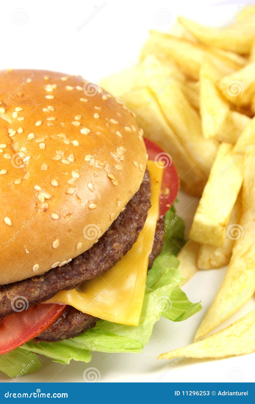 double cheese burger with chips