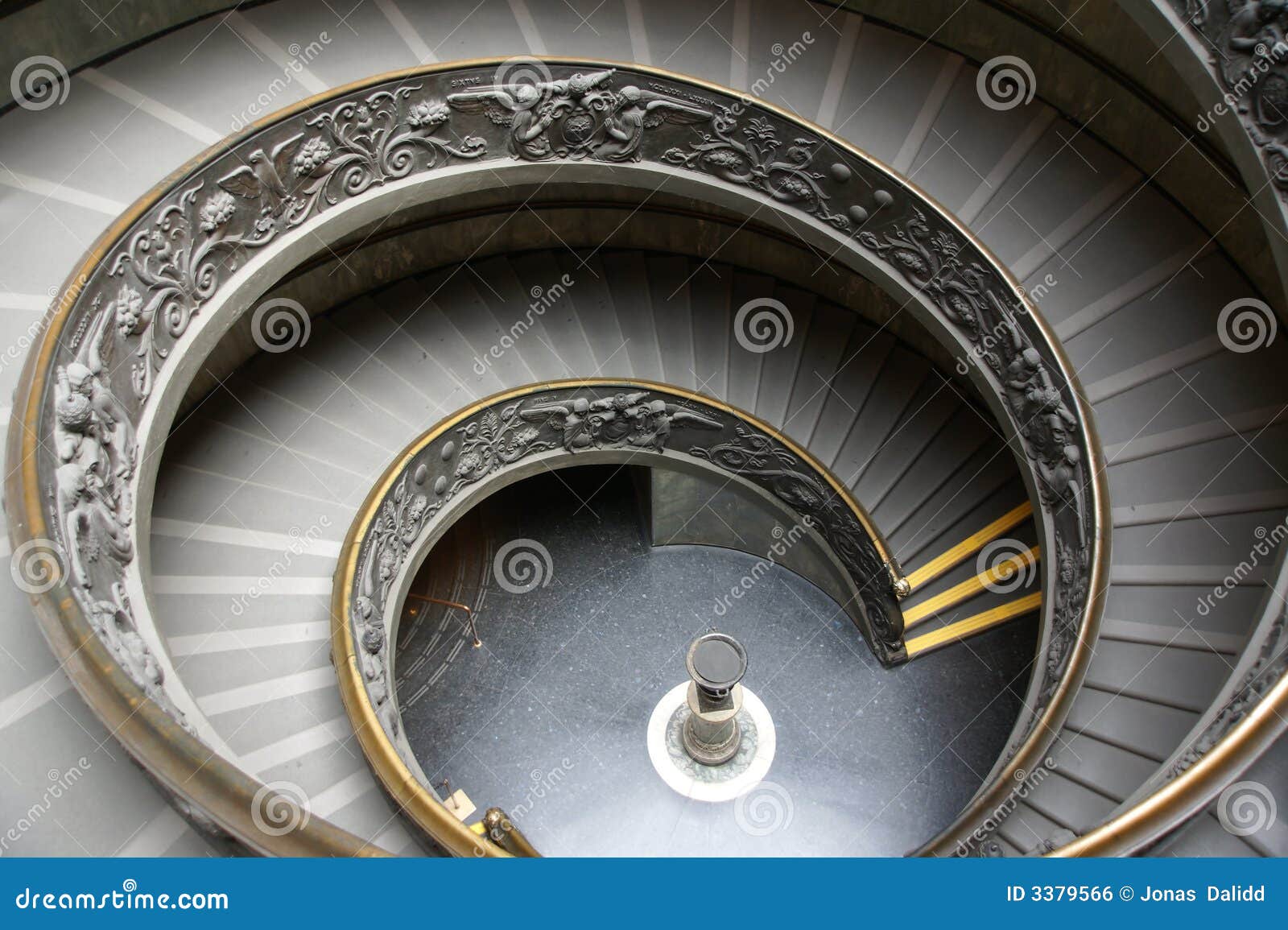 Double Helix Staircase editorial photo. Image of tourism 3379566