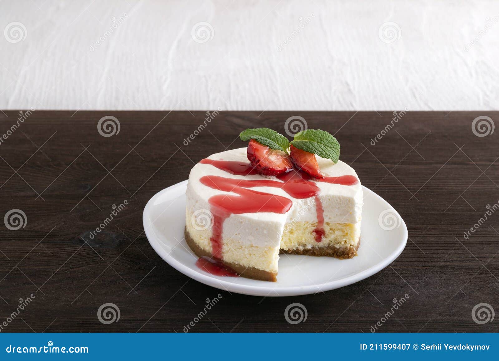 Double Layer Cheesecake with Fresh Strawberries and Berry Syrup Stock