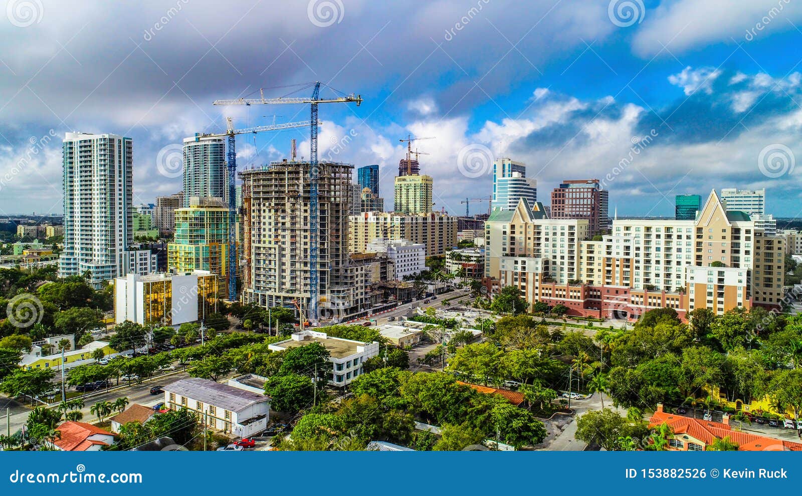 Downtown Fort Lauderdale Florida Skyline Stock Photo - Image of county,  dock: 153882526, image size:1600x990
