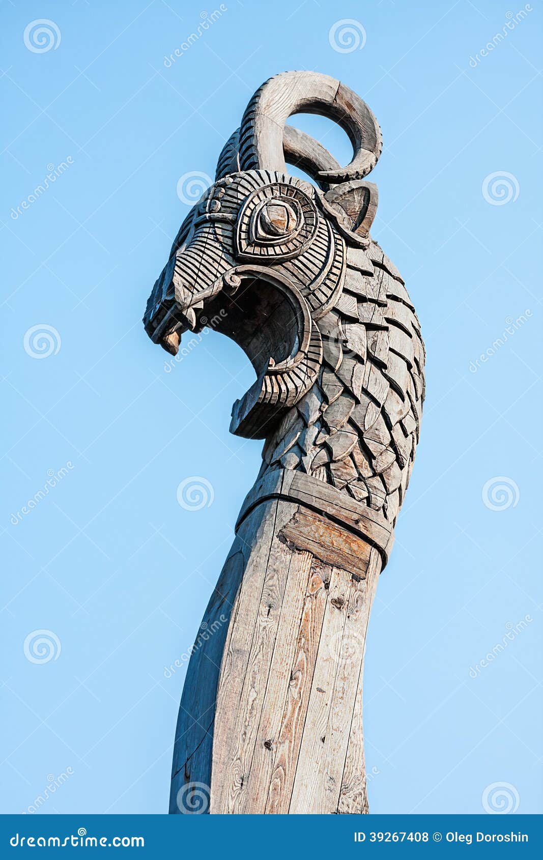 Dragon On The Front Of The Viking Ship Stock Photo - Image 