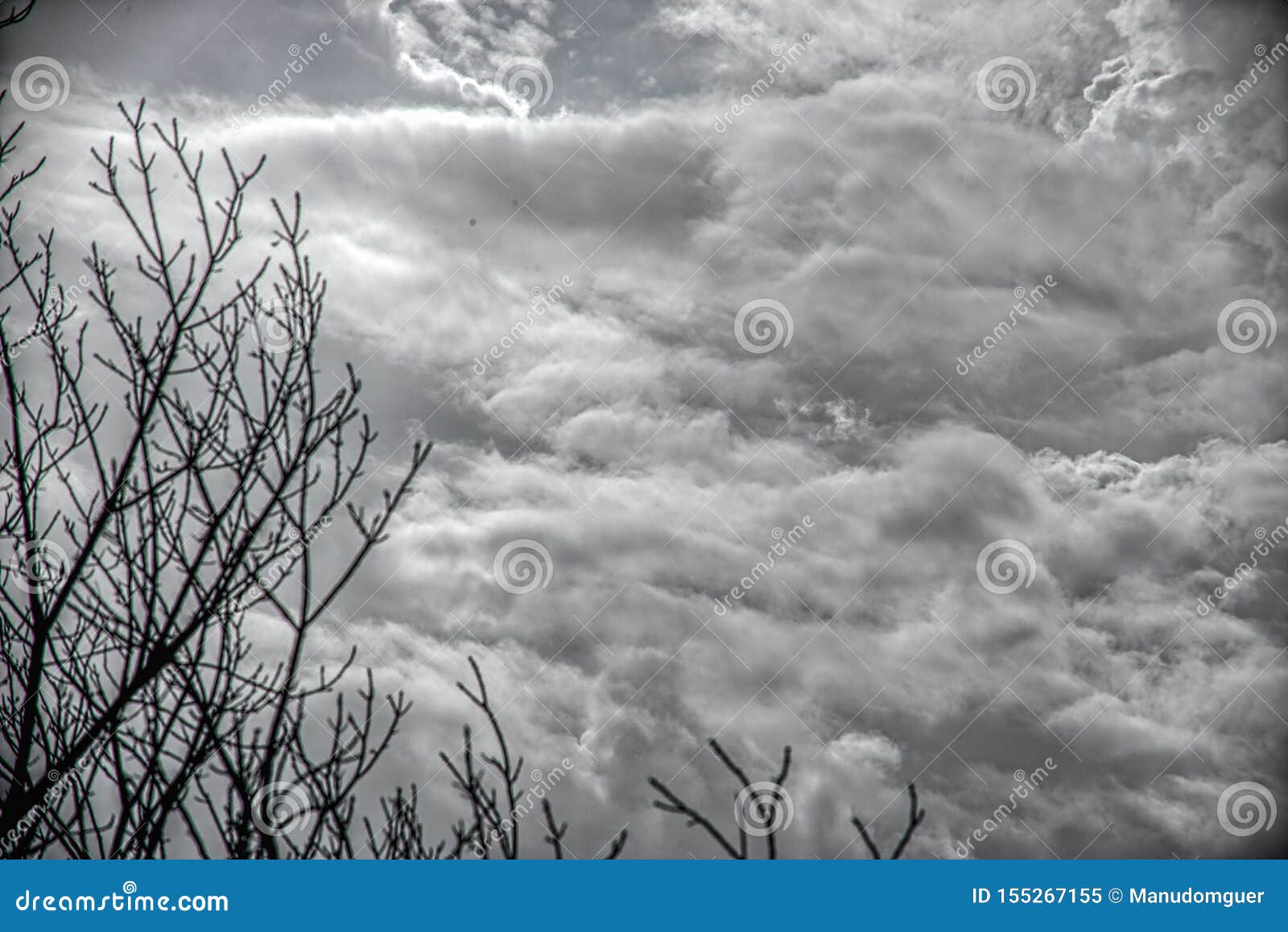 Dramatic Dark Sky and Clouds. Cloudy Sky Background. Black Sky before  Thunder Storm and Rain. Background for Death, Sad, Grieving. Stock Image -  Image of dark, thunder: 155267155