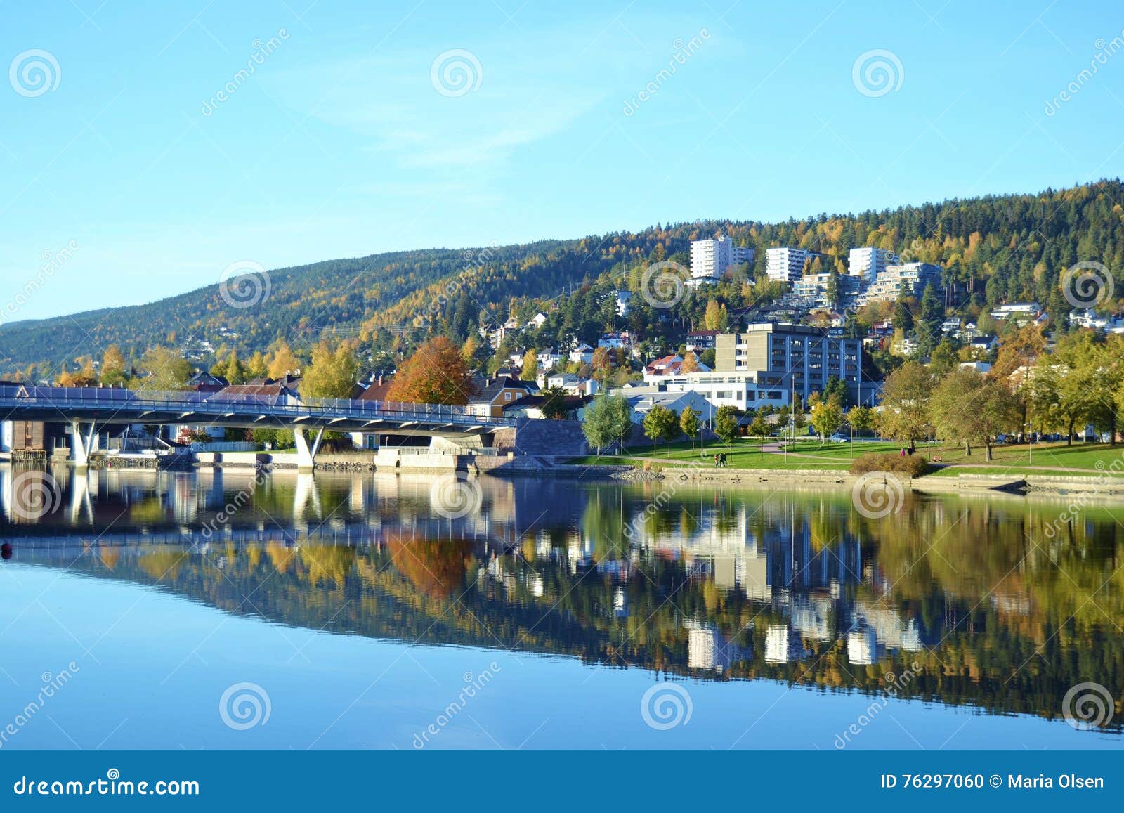Drammen, Noruega foto de archivo. Imagen de noruega, ciudad 76297060